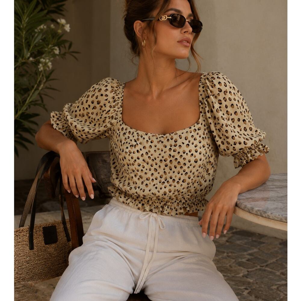 Kivari Tan Animal Print Linen Puff Sleeve Crop Top Womens M Blouse Short Square